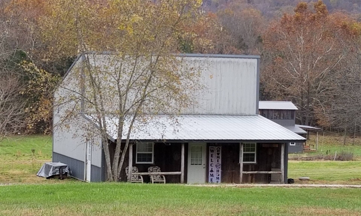 Glover Cabin | Alpaca Farm Stay