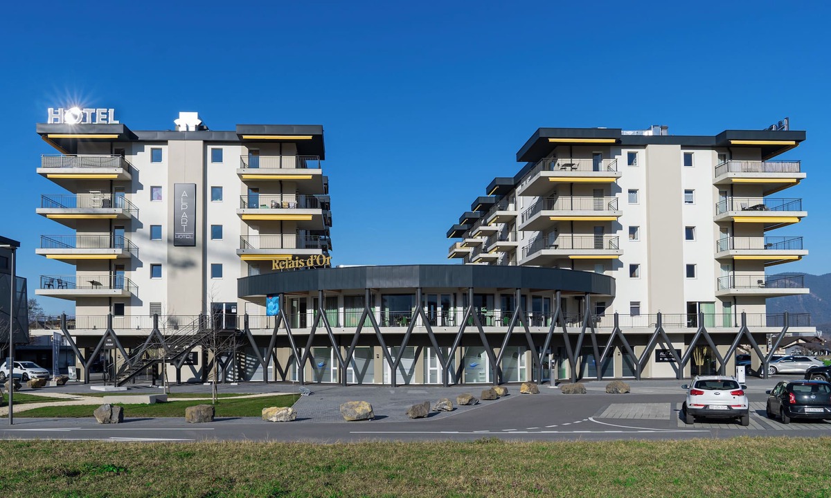 Collombey-Muraz Apartment | Alparthotel