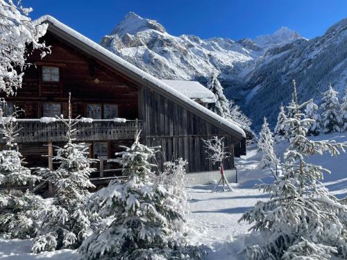 Gsteig Bed & Breakfast | Alpen Charme - Chalet d'Hôtes et SPA