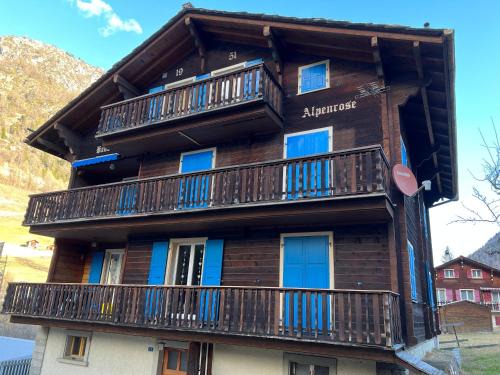 St. Niklaus Apartment | Alpen Rose 3 Wohnungen