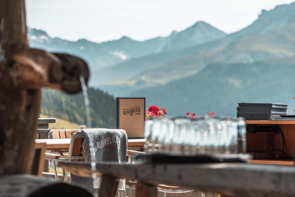 Arosa Hotel | Alpenblick Bergrestaurant & Hotel