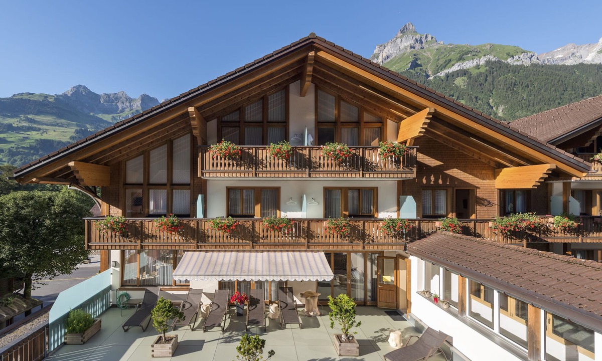 Engelberg Hotel | Alpenresort Eienwäldli Engelberg