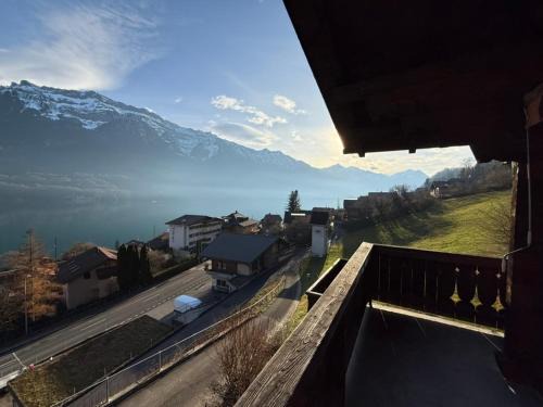 Niederried bei Interlaken Apartment | Alpine Apartment - direct Lake & Mountain View