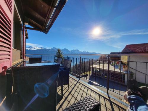 Beatenberg Apartment | Alpine Balcony 4-Room apartment