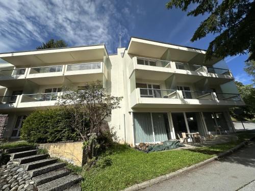Leysin Hostel | Alpine Clubhouse