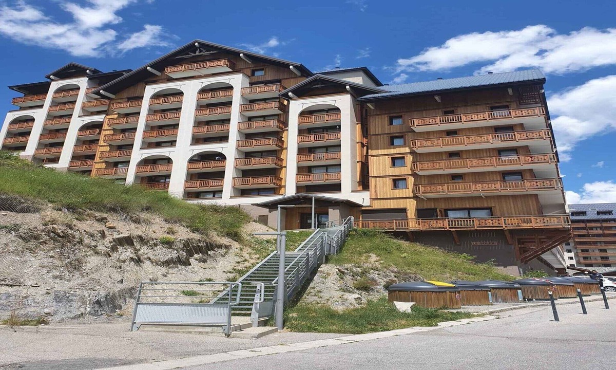 Venosc Apartment | Alpine Escape with Terrace
