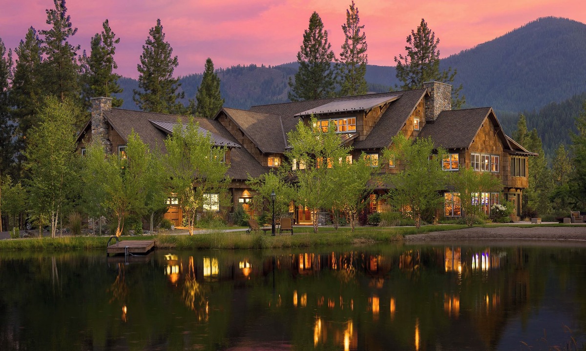 Superior House | Alpine Falls Ranch