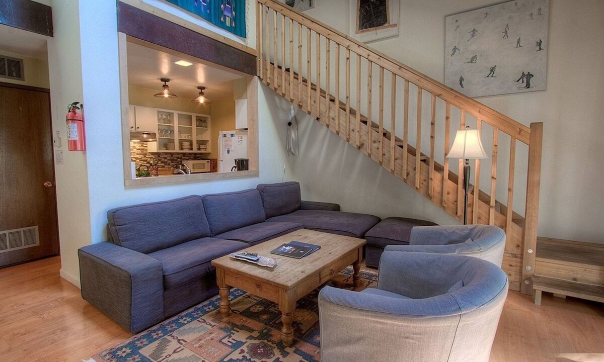 Dollar Point Condo | Alpine Getaway 3 Bedroom Home by RedAwning