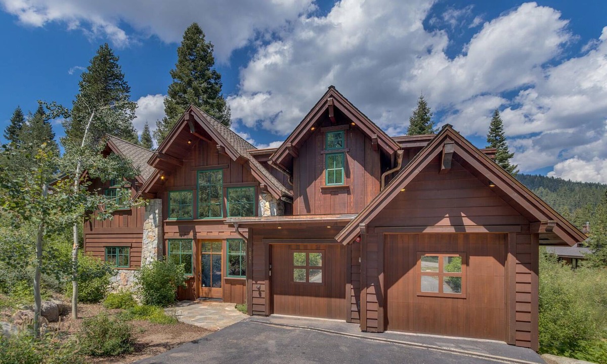 Olympic Valley House | Alpine Perfection - TLUXP