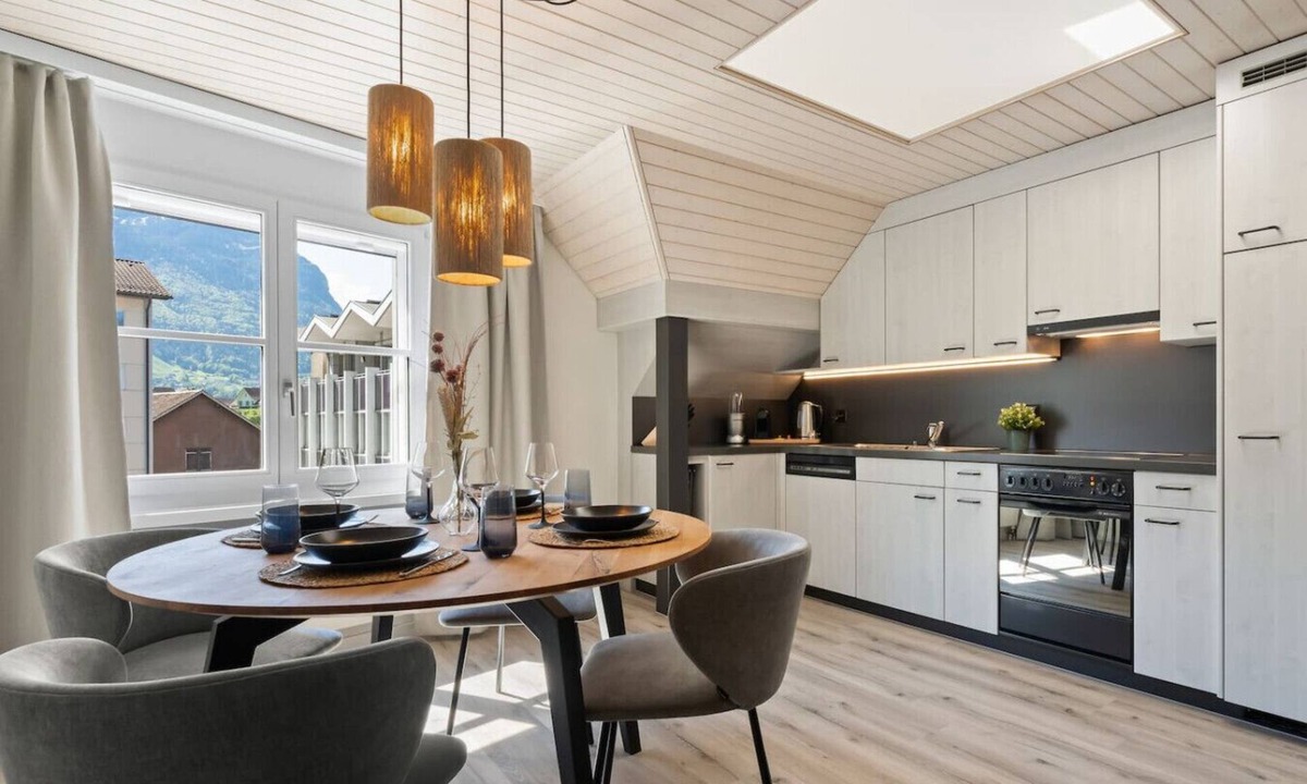 Altdorf Apartment | AlpsView Jade/FreeParking/AC/Andermatt/Lucerne