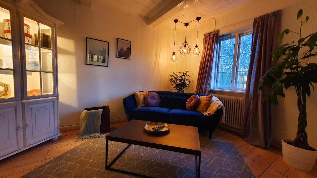 Nykobing Falster Apartment | Alter Priesterhof - Idyllische Ferienhausvermietung
