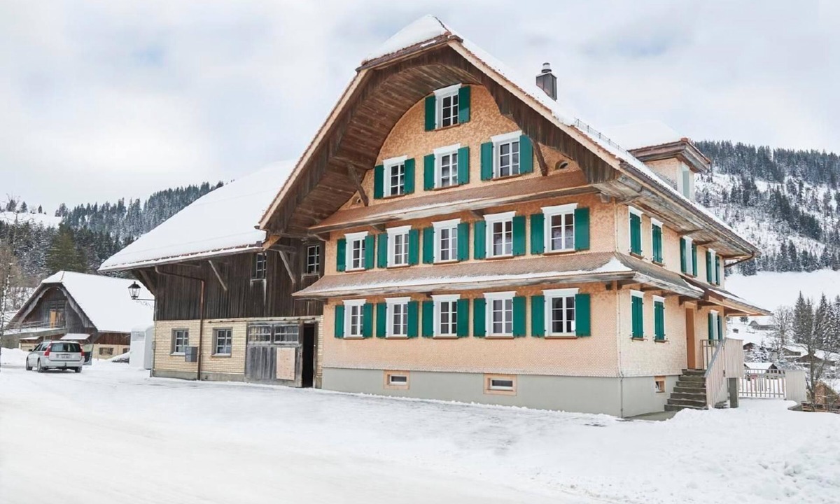 Heiligkreuz House | Altes Pächterhaus First