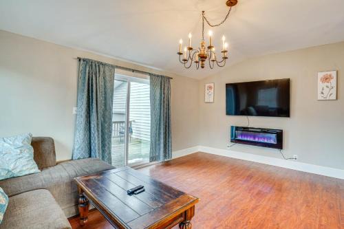 Altmar House | Altmar Home w/Fire Pit < 1 Mi to Salmon River!