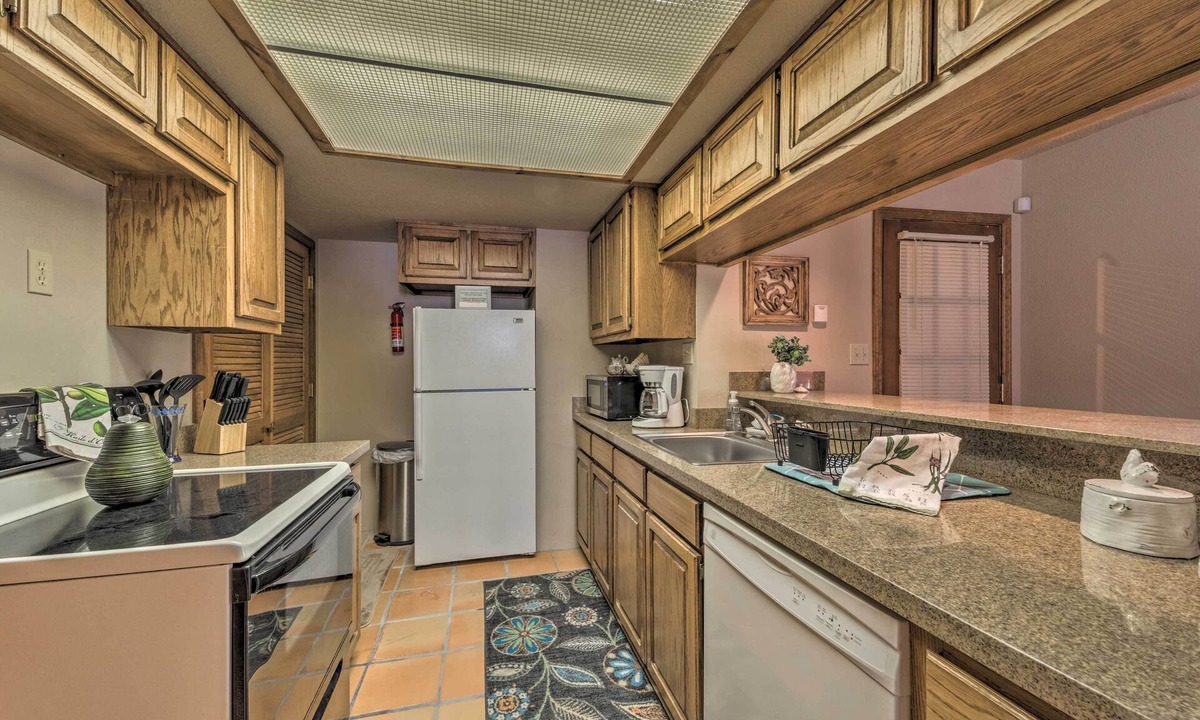 Alto Apartment | Alto Adventure Base w/Deck: Hike, Bike & Ski!