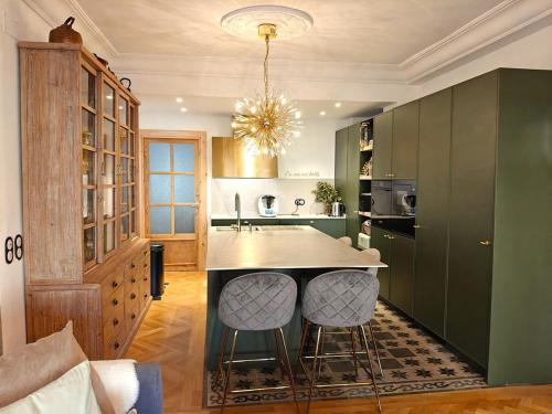Zaragoza Centro Apartment | Alto standing, céntrico, ideal alquiler corporativo Parking