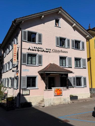 Arbon House | Altstadt Gästehaus