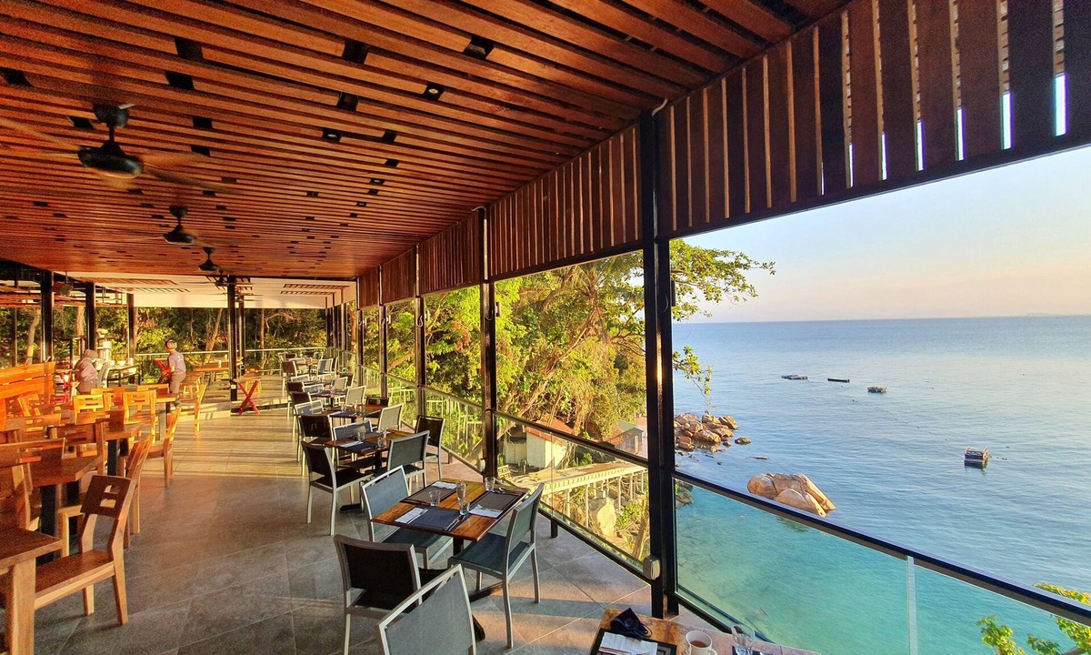 Kampung Pasir Hantu Hotel | Alunan Resort