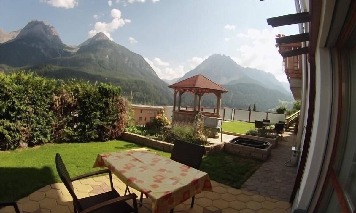 Engadin Scoul Apartment | Alvetern Tschuetta and Alpetta