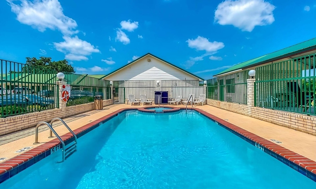 Sweet Home Hotel | Always a Great Idea To Unwind! With Outdoor Pool Access, and Free Parking!