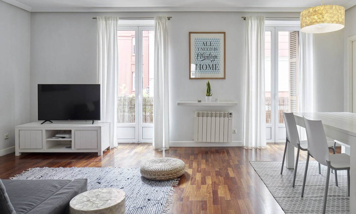 Antiguo Apartment | Always Easy I Escolta Real