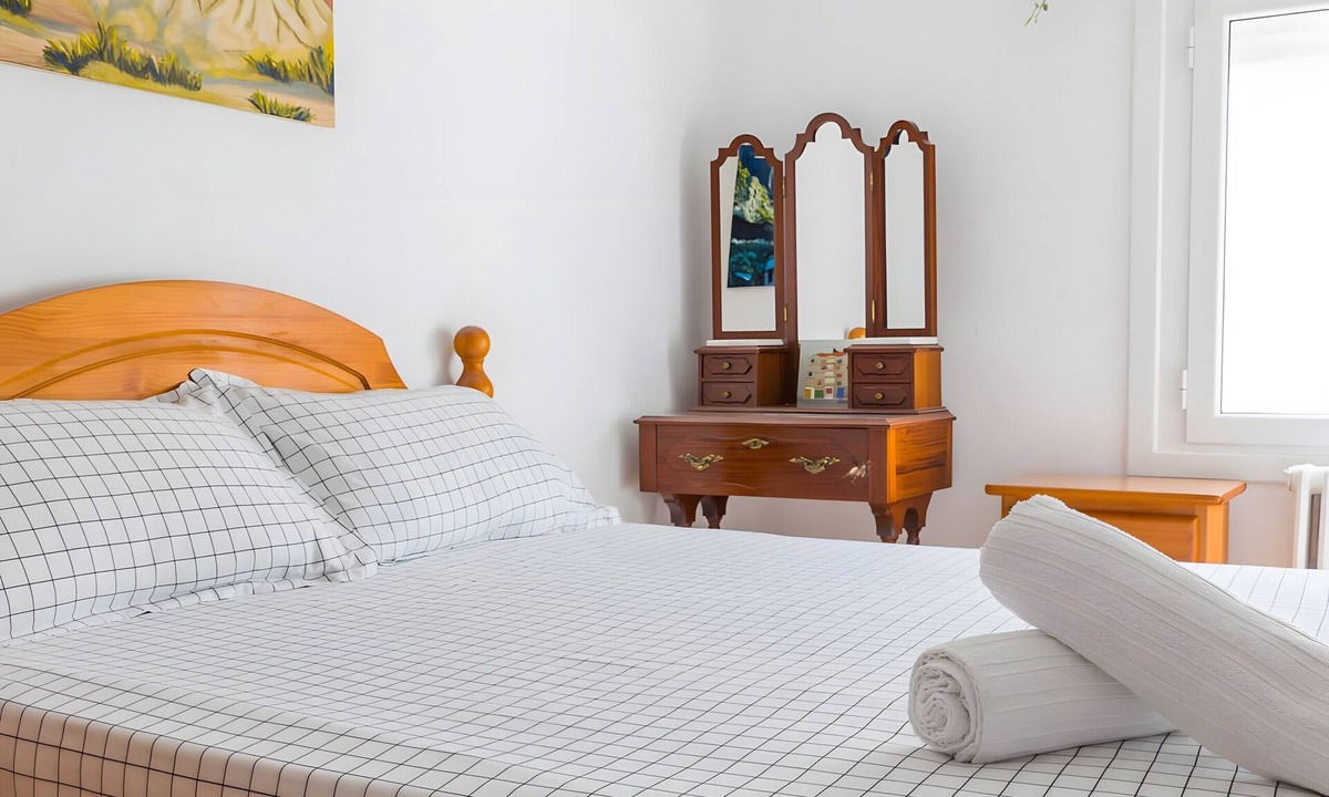 Valtierra House | Amara Bardenas Tourist Apartment