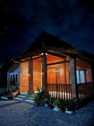 Sleman Villa | Amari Homestay
