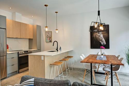 Pointe-Saint-Charles Apartment | Amazing 2BR condo with private terrace presented by TripMontreal II