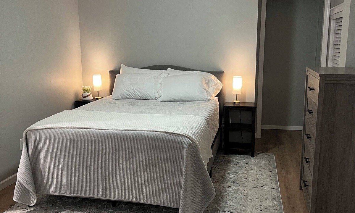 Rome Apartment | Amazing 3-bedroom apartment in charming Westernville.