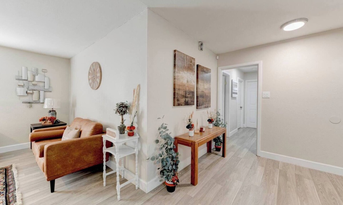 Temple House | Amazing 4 bedroom house w/full amanities,close to hospitals/shopping/city center