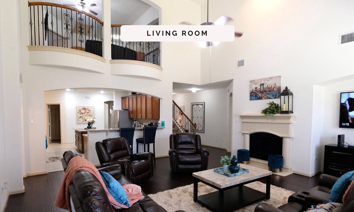 Clodine House | Amazing 6 Bedrooms, 4 Baths, Richmond, Houston, Katy, Sugarland Area.