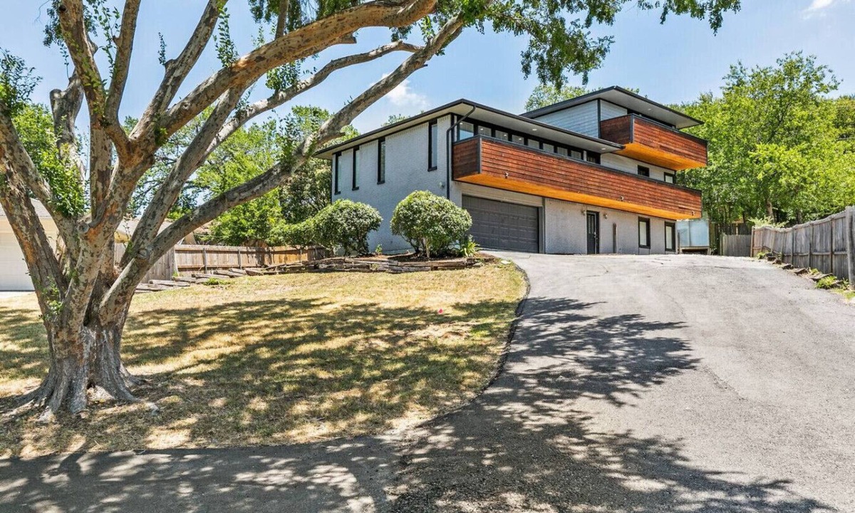 Grand Prairie House | Amazing and Comfortable Home in Grand Prairie!