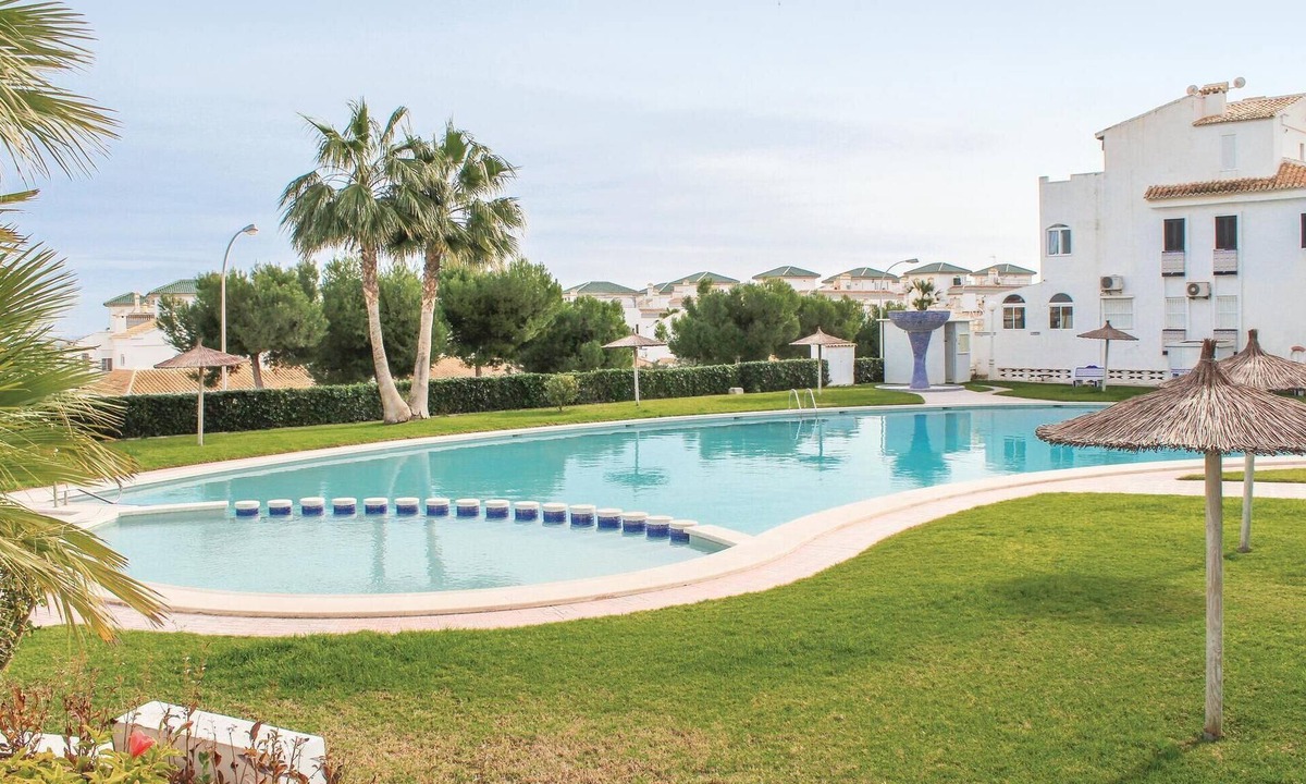 Torrevieja Apartment | Amazing apartment in Torrevieja/La Mata