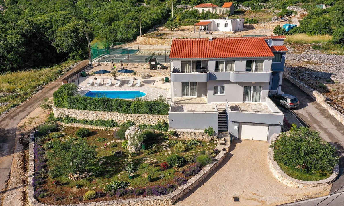 Blizna Donja Apartment | Amazing apartment in BLizna Donja