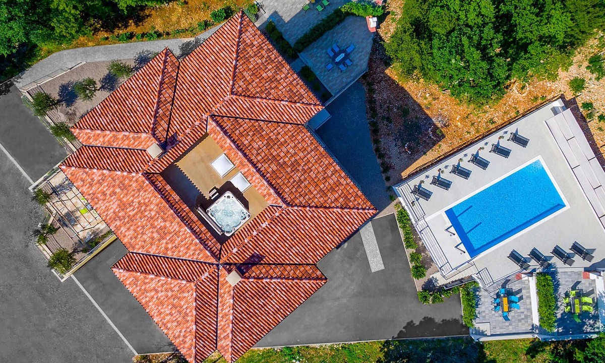 Zurkovo Apartment | Amazing apartment in Kostrena with swimming pool