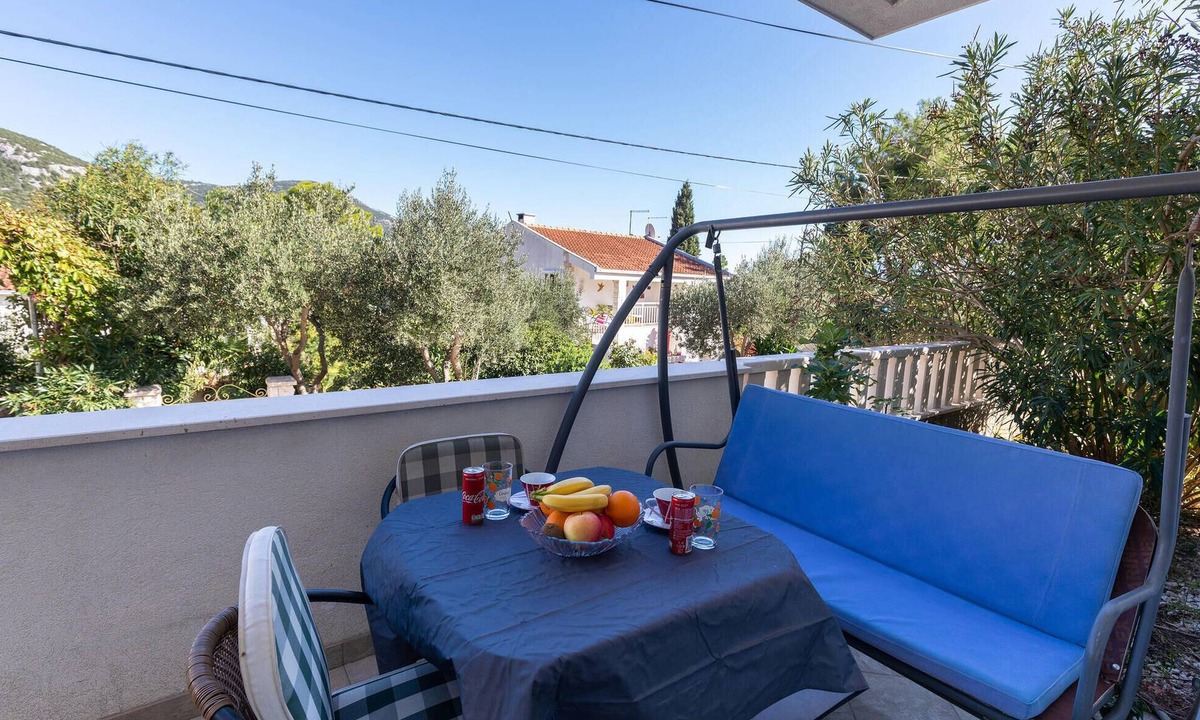 Klek Apartment | Amazing apartment in Kleke with WiFi