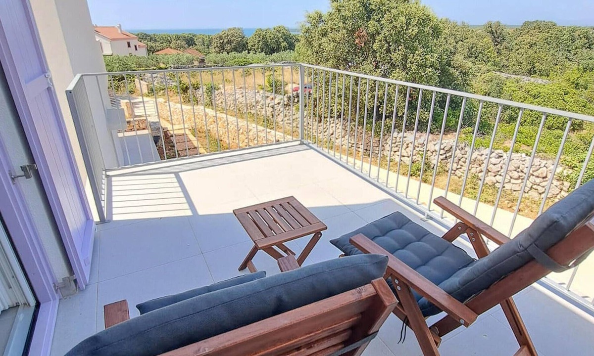 Olib Apartment | Amazing apartment in Olib with WiFi