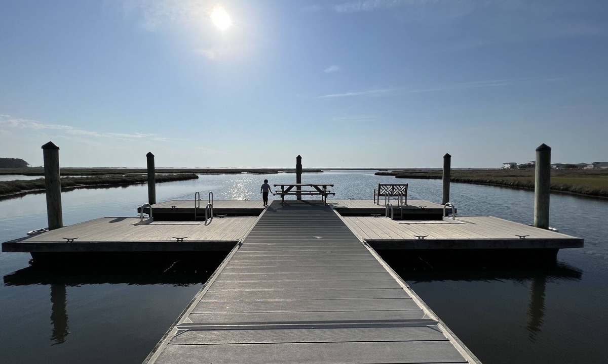 Bayside House | Amazing Coastal Resort Home, Indoor/Outdoor Pools, Kayaking, Tennis, & Fishing