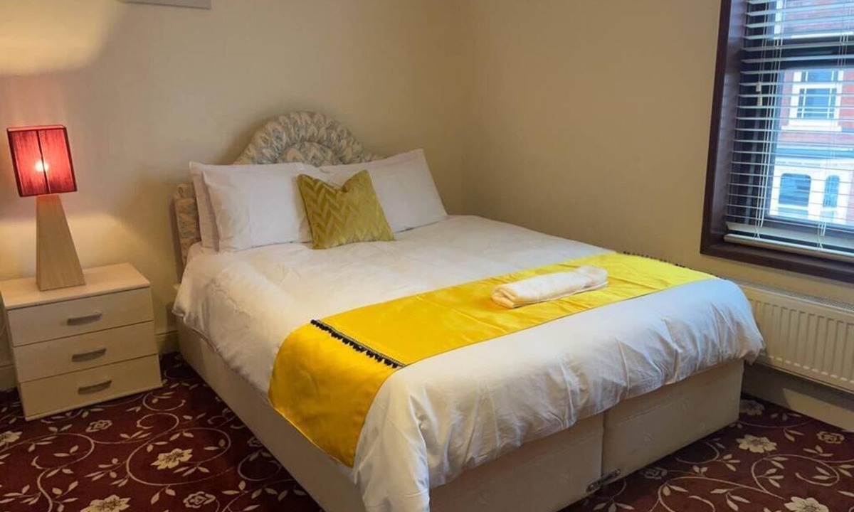 Tettenhall House | Amazing Entire Home in Wolverhampton