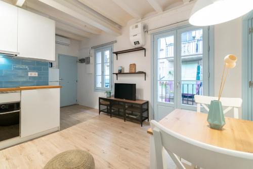 Barceloneta Apartment | Amazing flat in Barceloneta with private terrace 2-2