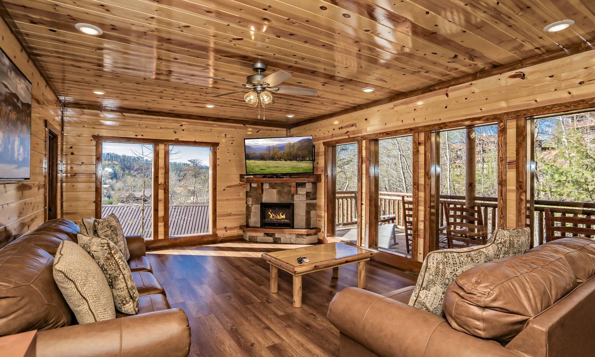 Caton Cabin | Amazing Grace: INDOOR POOL! Mtn View! Theater Room, Game Room, Hot Tub, Wi-Fi