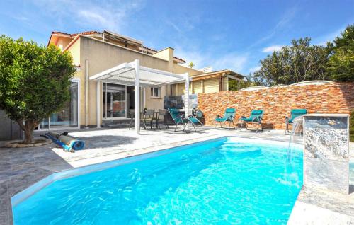 Alenya House | Amazing Home In Alénya