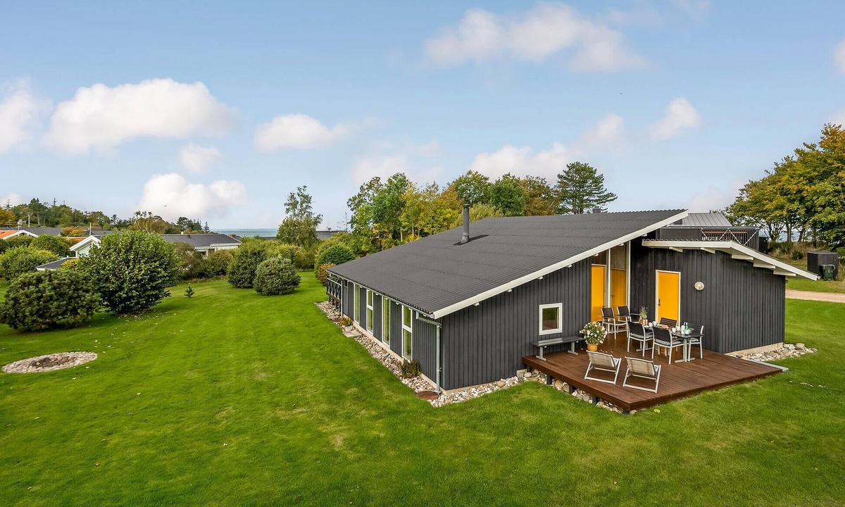 Allingabro House | Amazing home in Allingåbro with WiFi