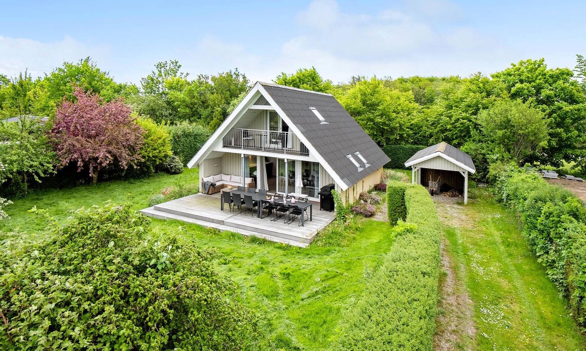 Assens House | Amazing home in Assens with WiFi