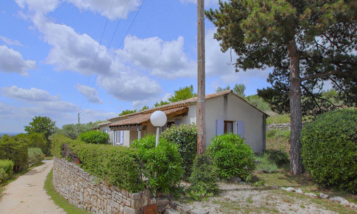 Bessas House | Amazing home in Bessas with heated swimming pool