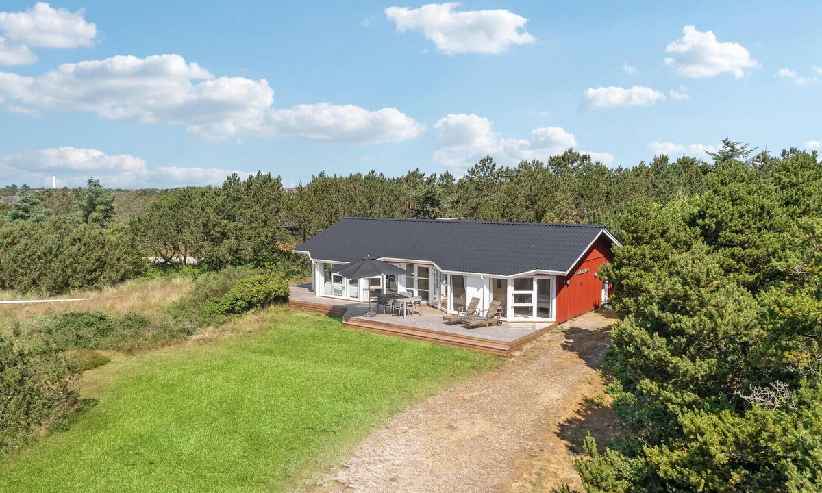 Blavand Strand House | Amazing home in Blåvand with WiFi