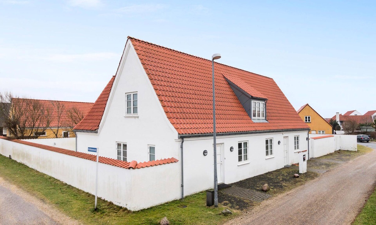 Blokhus House | Amazing home in Blokhus with kitchen