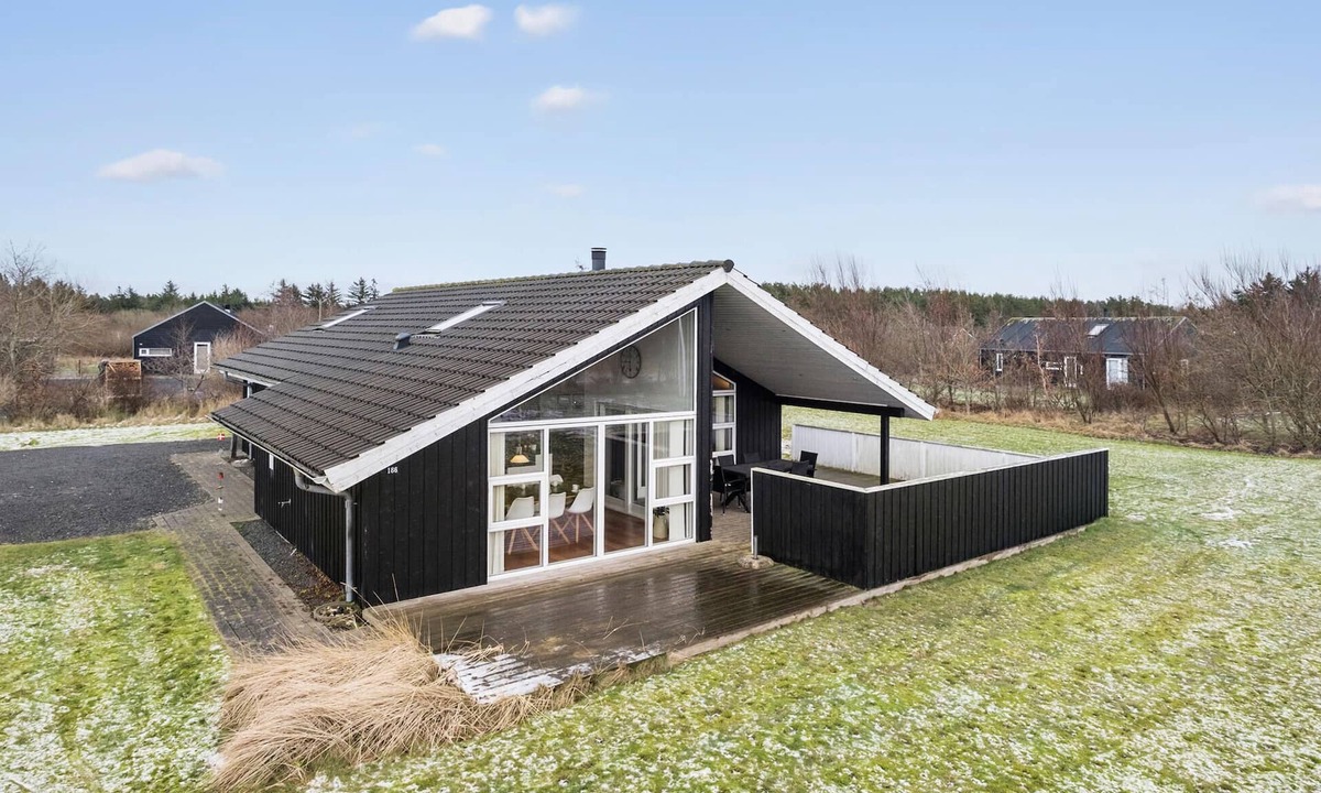 Brovst House | Amazing home in Brovst with kitchen