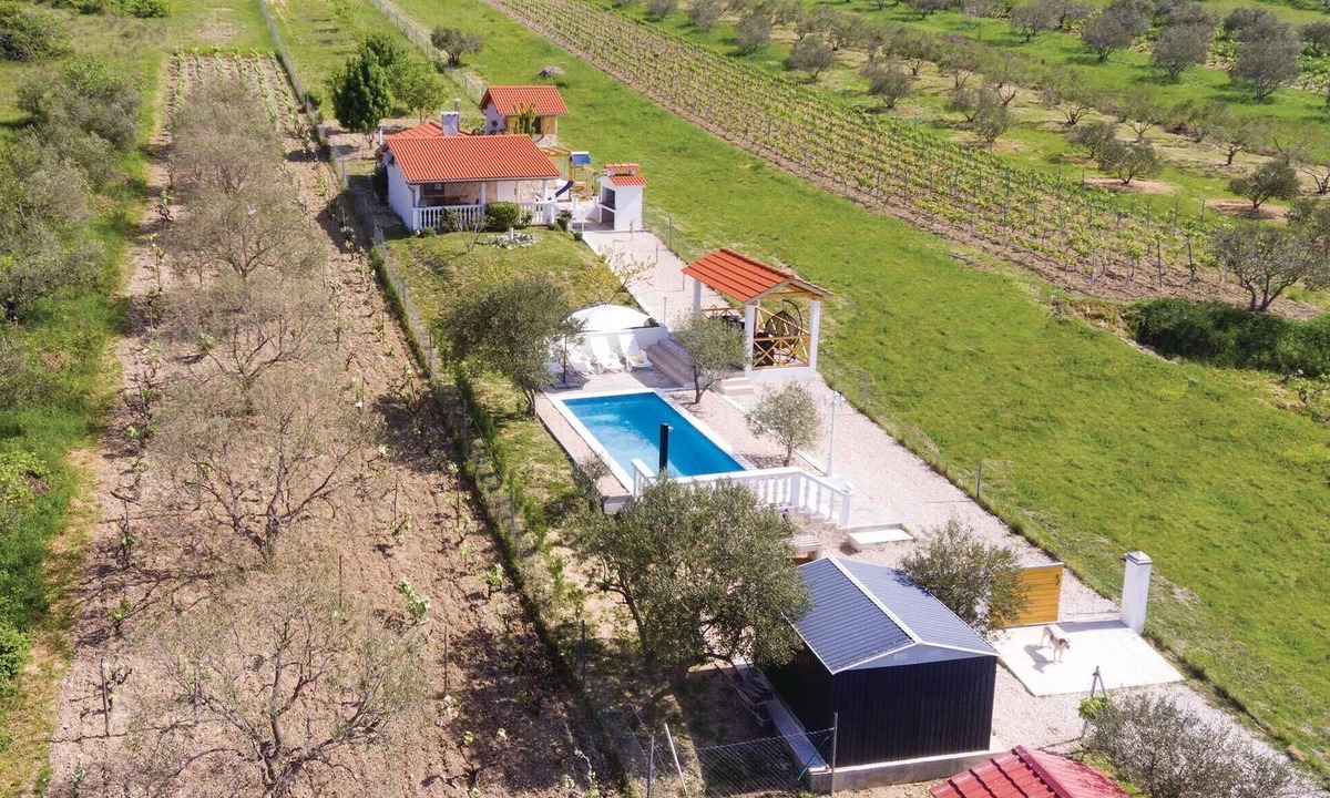 Danilo Biranj House | Amazing home in Danilo