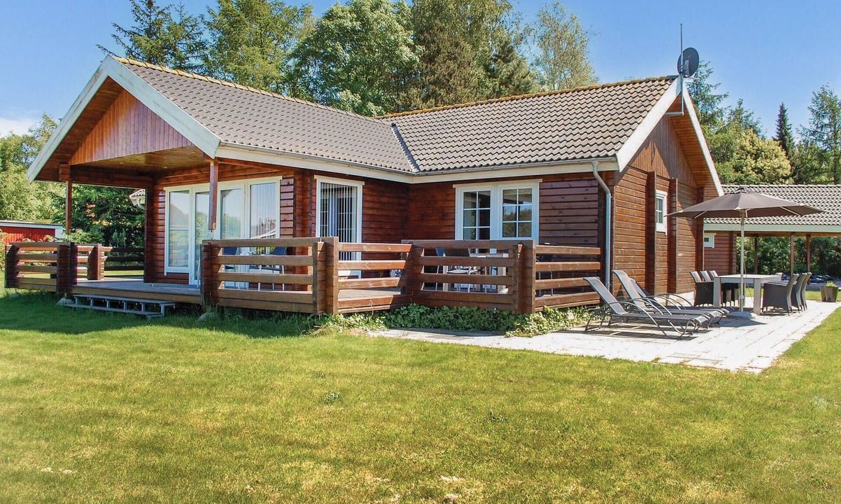 Øksenmølle House | Amazing home in Ebeltoft with sauna