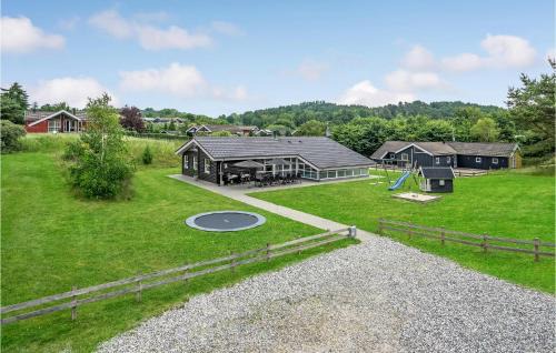 Lyngsbæk Strand House | Amazing Home In Ebeltoft With Wifi